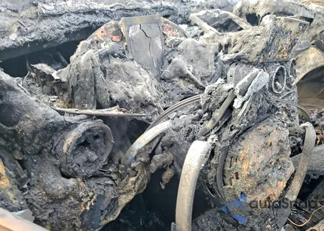 2016 Mercedes-Benz Glc 300 4Matic z USA, uszkodzony, nr VIN WDC0G4KB5GF097070